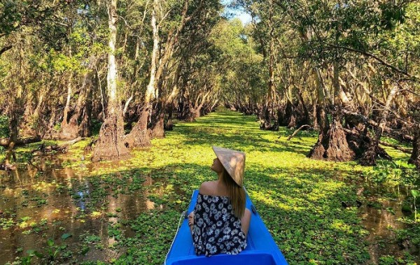 HÀ NỘI -CÔN ĐẢO-CHÂU ĐỐC MIẾU BÀ CHÚA XỨ -CẦN THƠ  HÀ NỘI -CÔN ĐẢO-CHÂU ĐỐC MIẾU BÀ CHÚA XỨ -CẦN THƠ