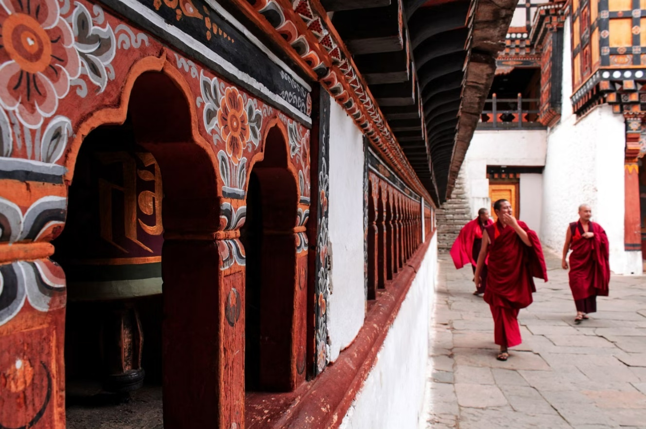 DU LỊCH BHUTAN CÓ KHÓ KHÔNG TOUR BHUTAN GIÁ BAO NHIÊU KHÁM PHÁ VƯƠNG QUỐC RỒNG SẤM MIỀN ĐẤT PHẬT GIÁO KIM CƯƠNG THỪA  AN LẠC HẠNH PHÚC NHẤT THẾ GIỚI 5 NGÀY 4 ĐÊM BAY THẲNG TỪ HCM  HÀ NỘI