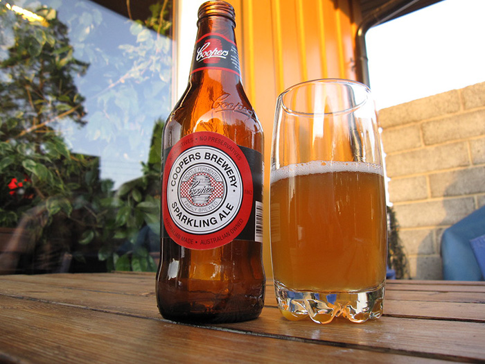 DU LỊCH ÚC XUẤT - KHẨU LAO ĐỘNG ÚC ĐỪNG QUÊN THƯỞNG THỨC 6  LOẠI BIA NỔI TIẾNG NHẤT NƯỚC ÚC